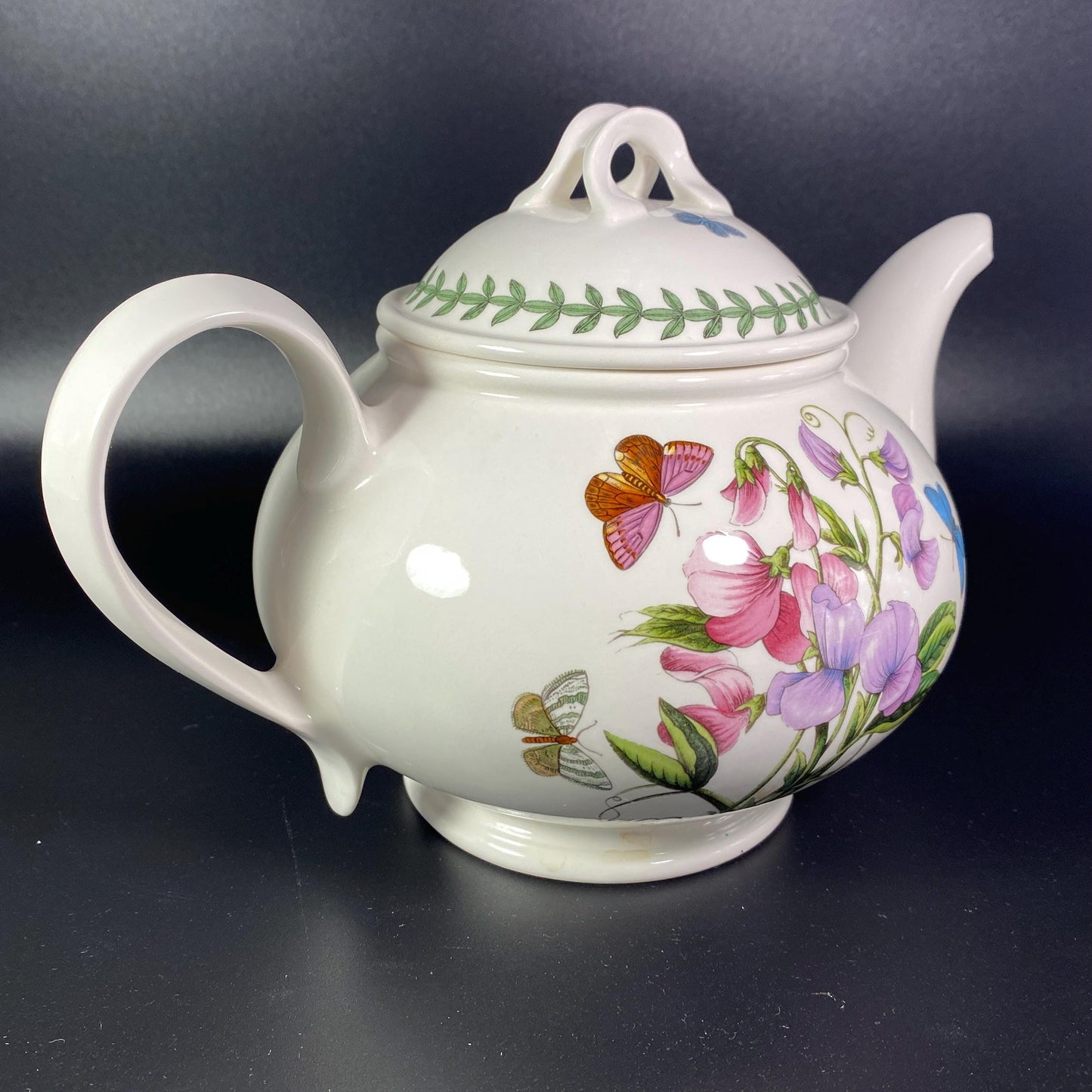RARE !!  Portmeirion Botanic Garden -  2 Pt Teapot Sweet Pea Butterflies