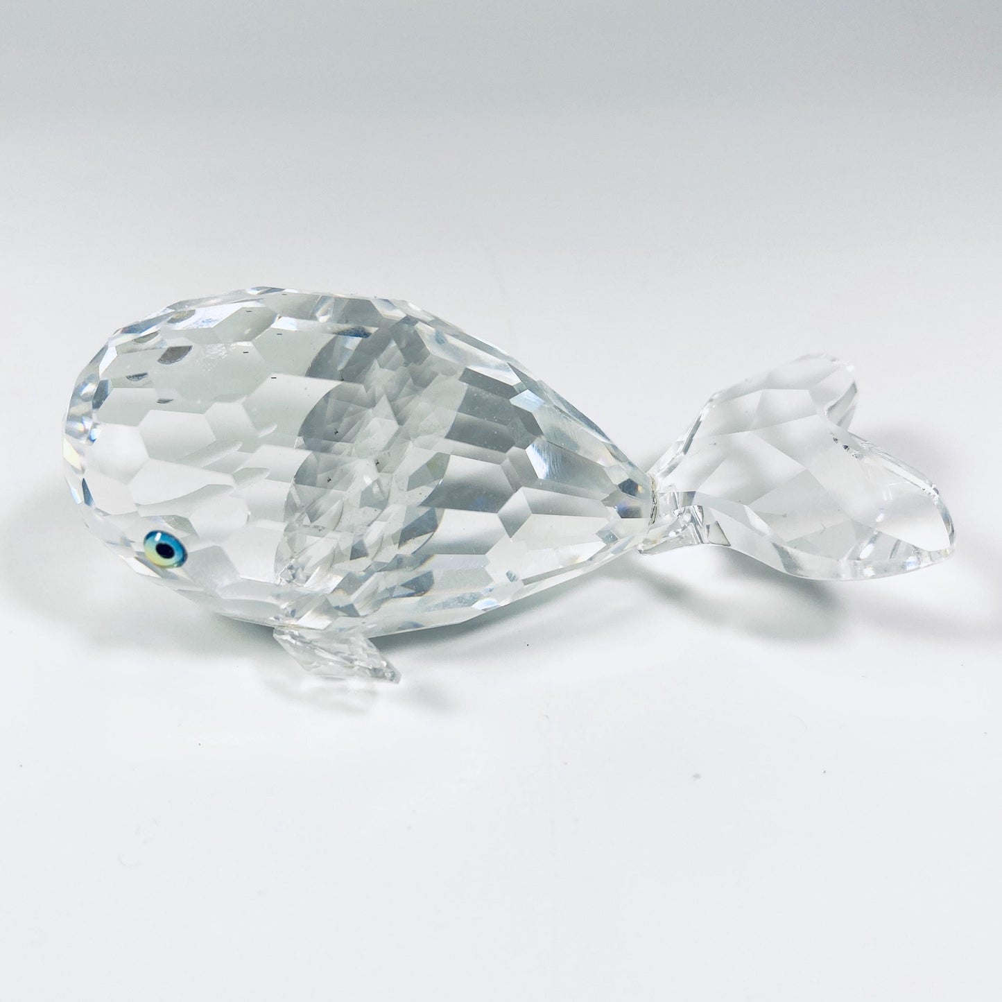 VTG Swarovski Crystal smiling Moby Dick Whale Figurine W/Box , Made In Austria.