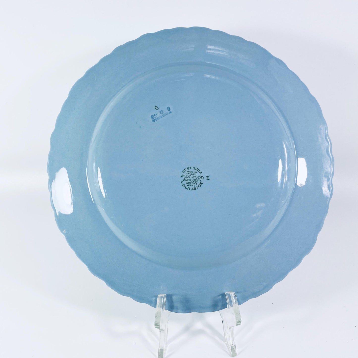 1950s Wedgwood Queensware Bread Shell edge 10.25" Dinner Plate -8 available
