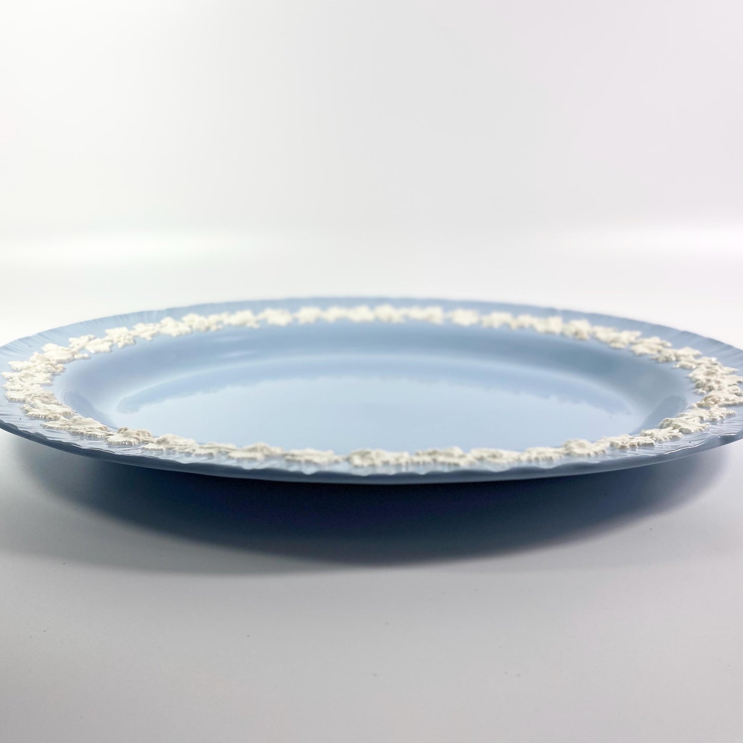 Wedgwood China cream on lavender shell edge Queens Ware large serving platter
