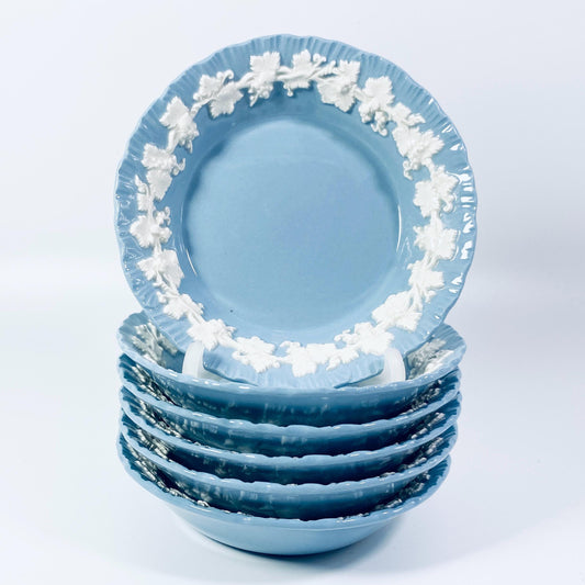 Wedgwood~Queensware~Cream on Lavender~5” Dessert Bowl~Shell Edge