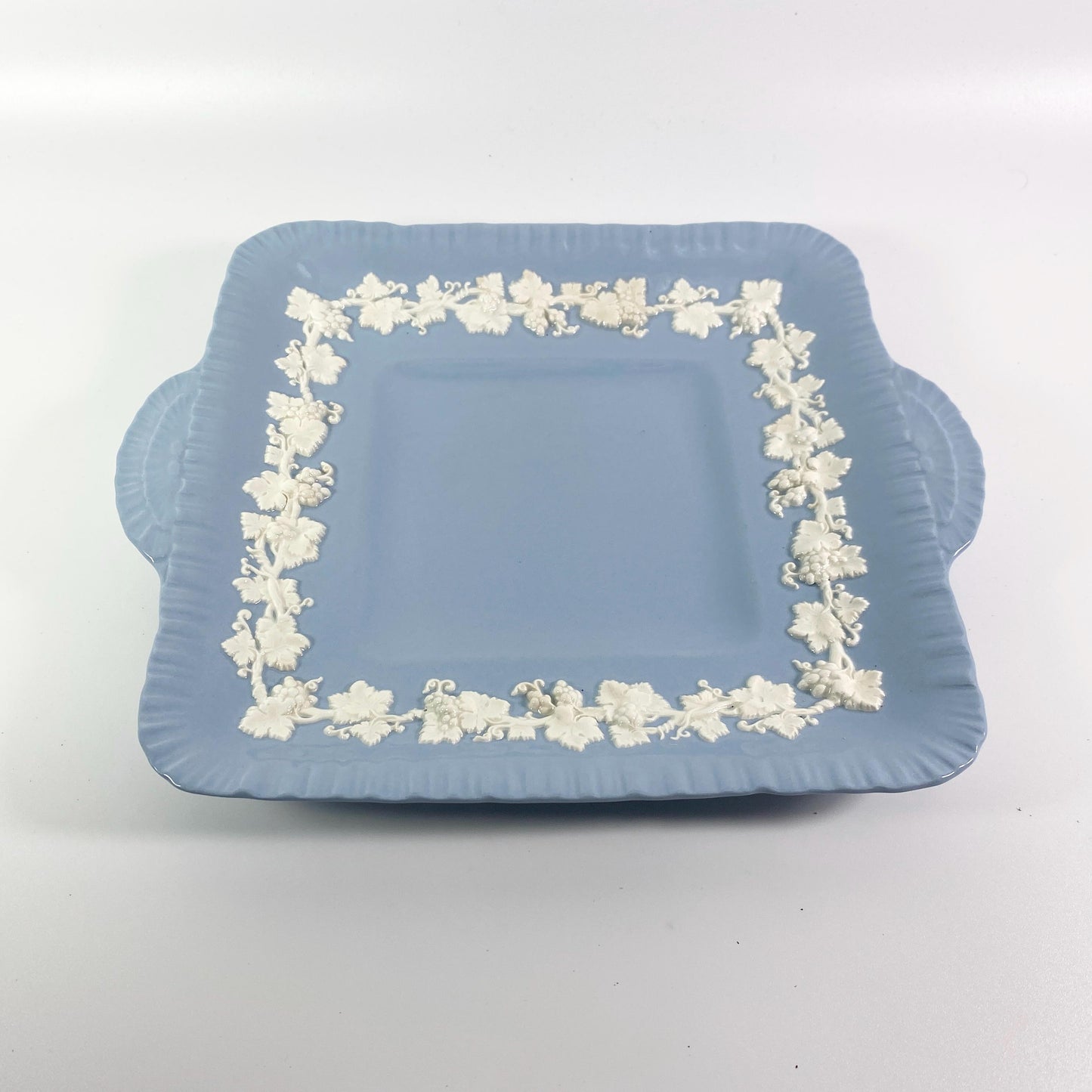 Wedgwood Queensware Square Handled Cake Plate, Cream on Lavender (Shell Edge)