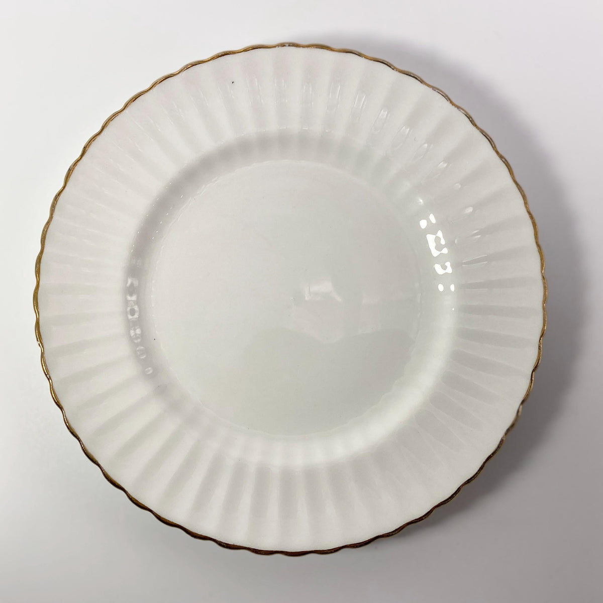 Paragon Fine Bone China white fluted Dinner Plate 10.5 inches- 7 available