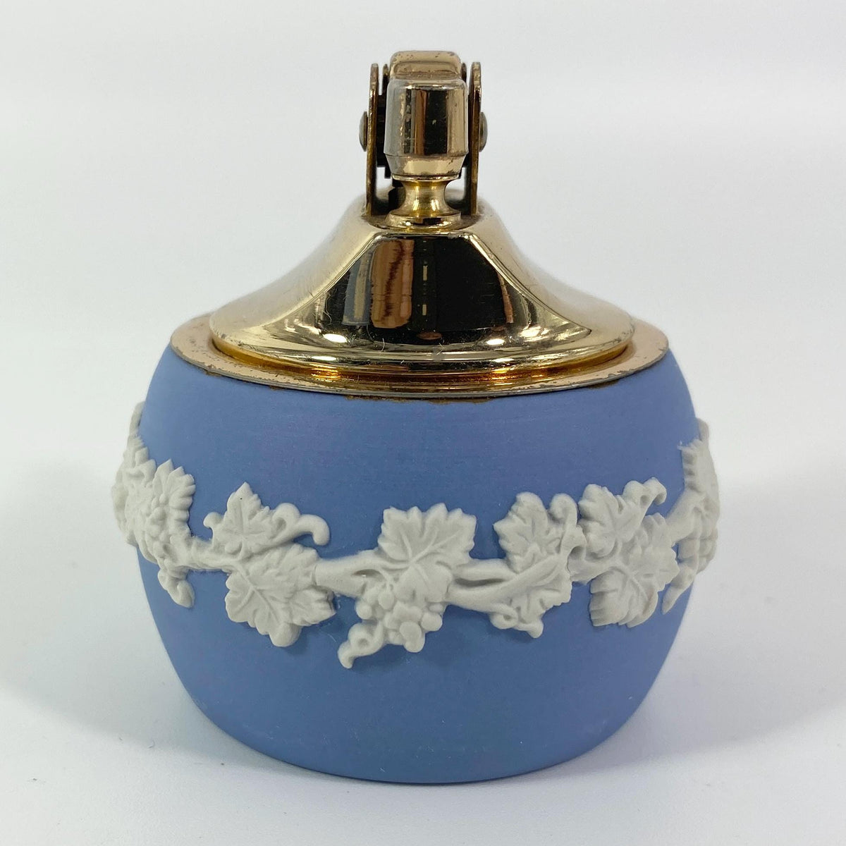 1950s  Wedgewood Jasperware Light Blue/White Grapevine Lighter Made In England