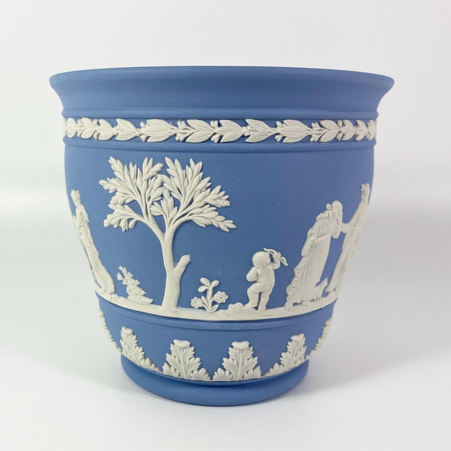 Wedgwood Jasperware Vintage Blue & White Planter Jardiniere/ Cache Pot