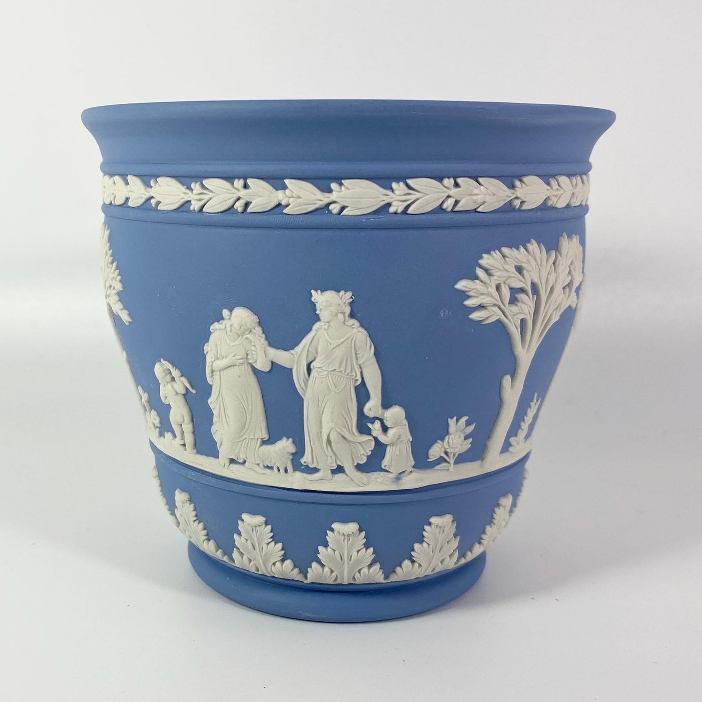 Wedgwood Jasperware Vintage Blue & White Planter Jardiniere/ Cache Pot