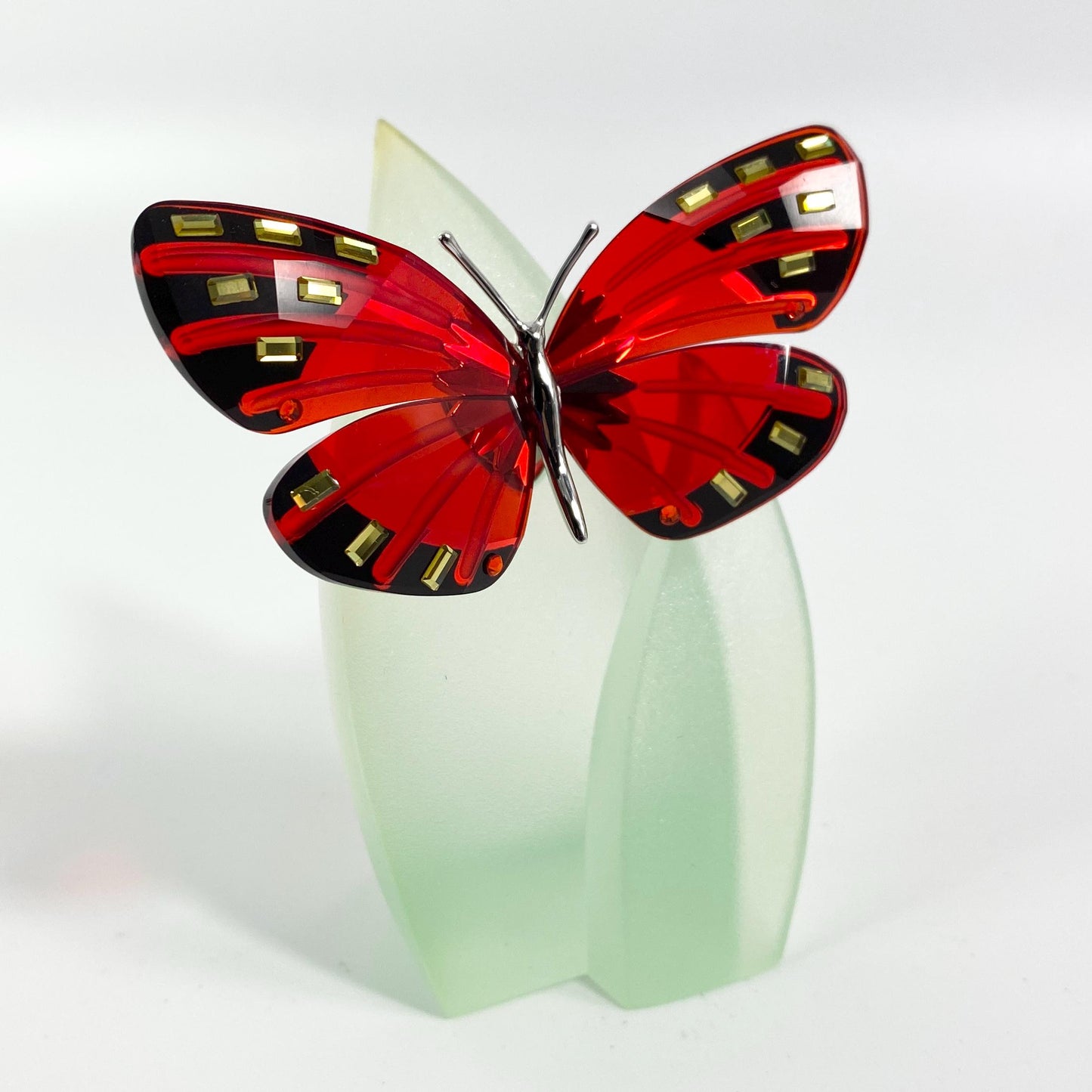 Swarovski Crystal Butterfly Adena Object Light Siam W Stand Box & Booklet 622737