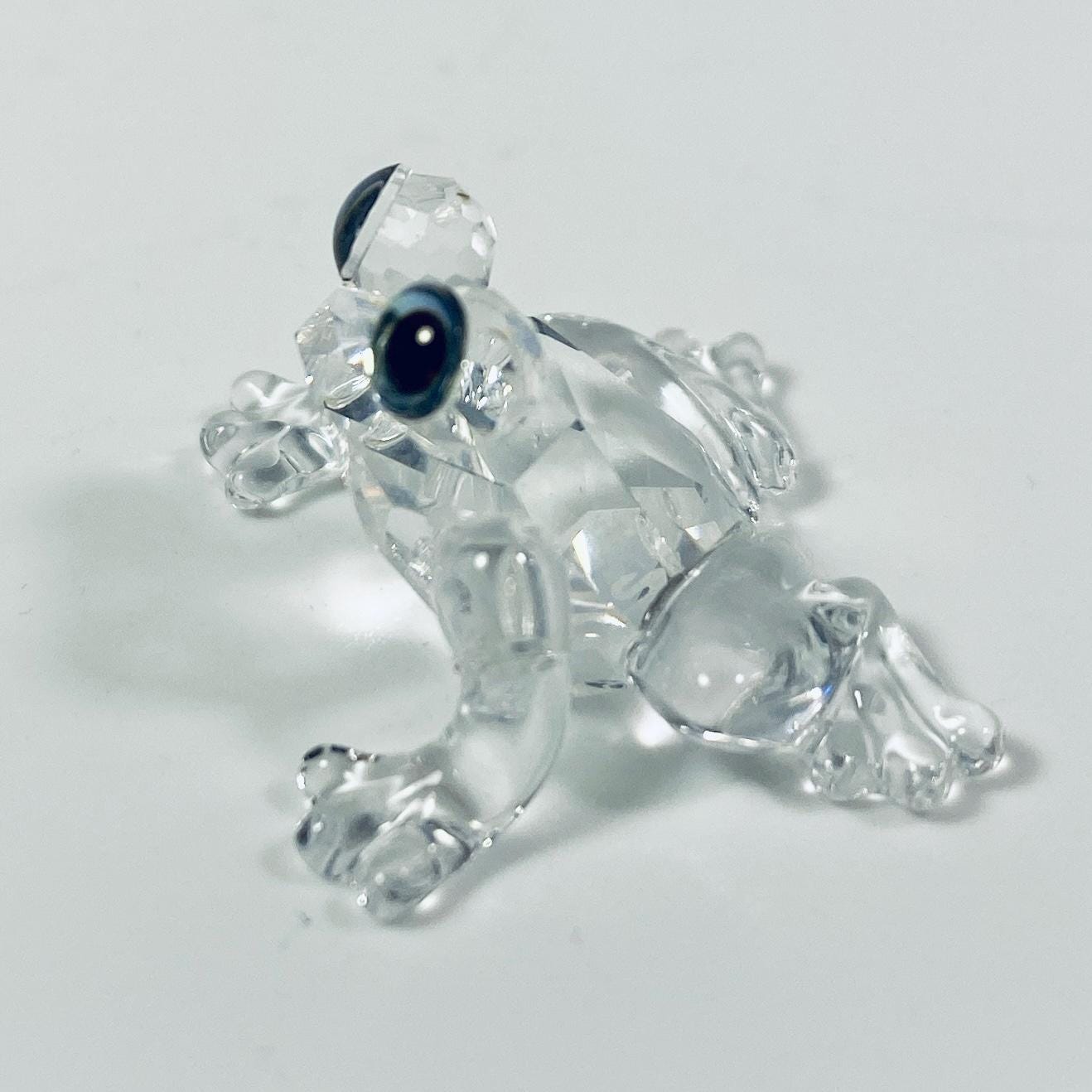 Swarovski Frog Figurine with Box and Certificate A7642 NR000001