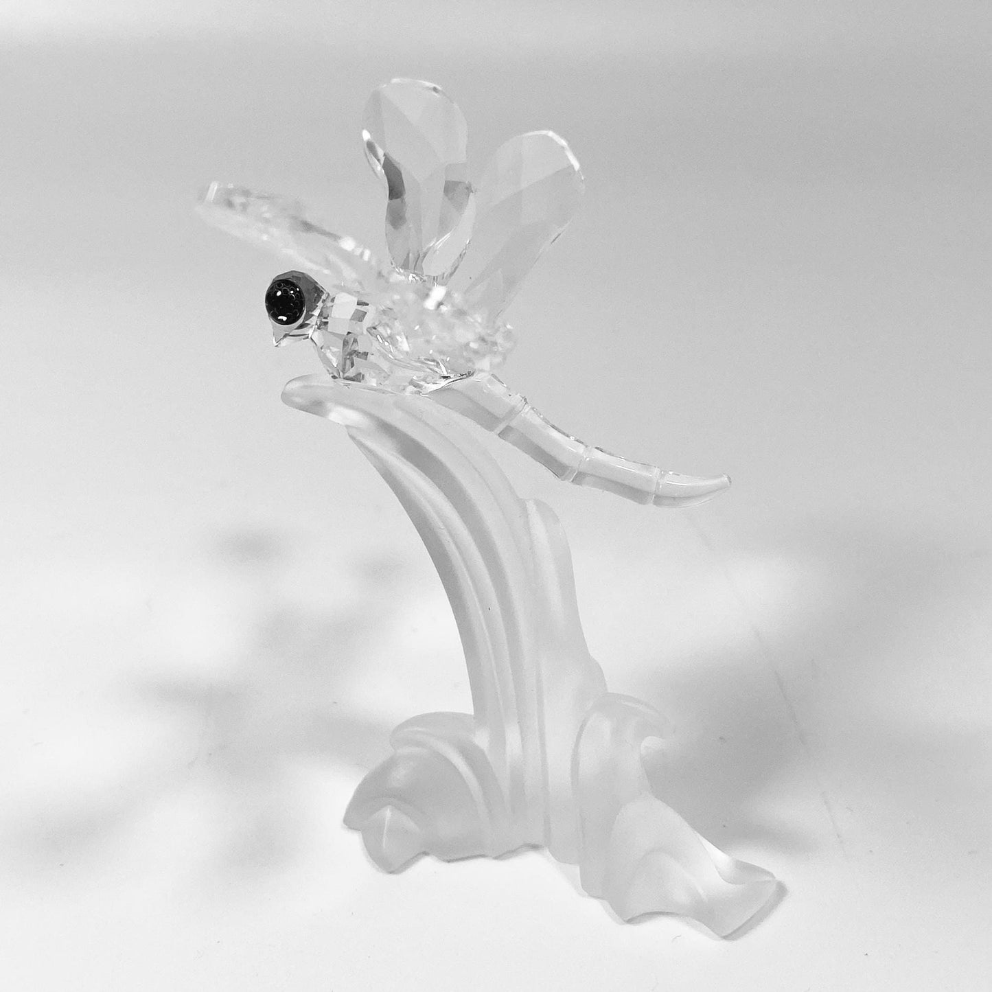 Swarovski Crystal Dragonfly On Frosted Leaf Figurine 190264 / With Box / Retired