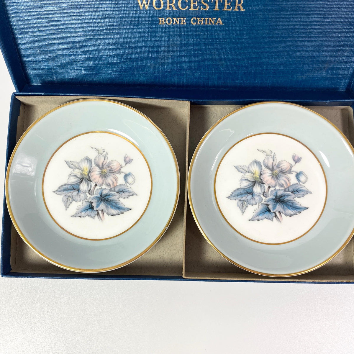 Royal Worcester Fine Bone China floral  Plate set -1950s  England With Box.