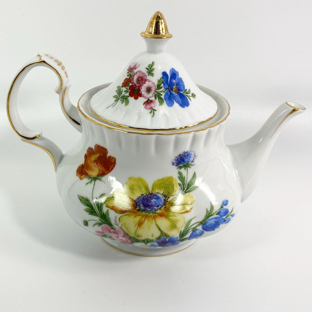 Royal Danube Porcelain Teapot Garden Flowers Gold Trim Tulip Daisy Wildflowers