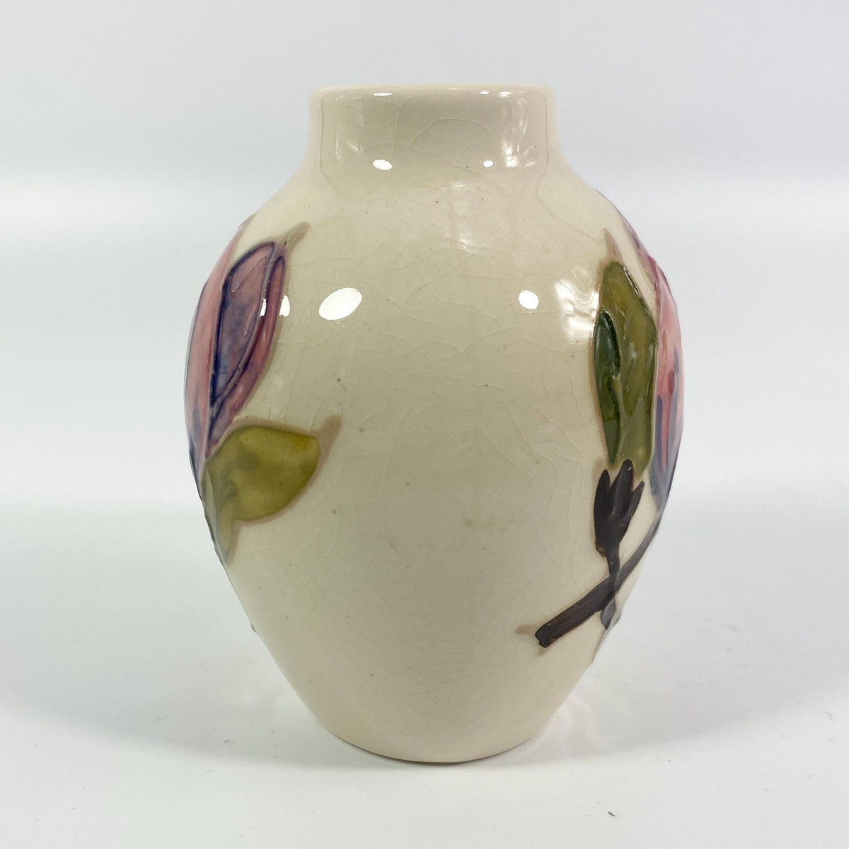 Moorcroft Vase - MAGNOLIA Flower Vase England-Extremely Rare