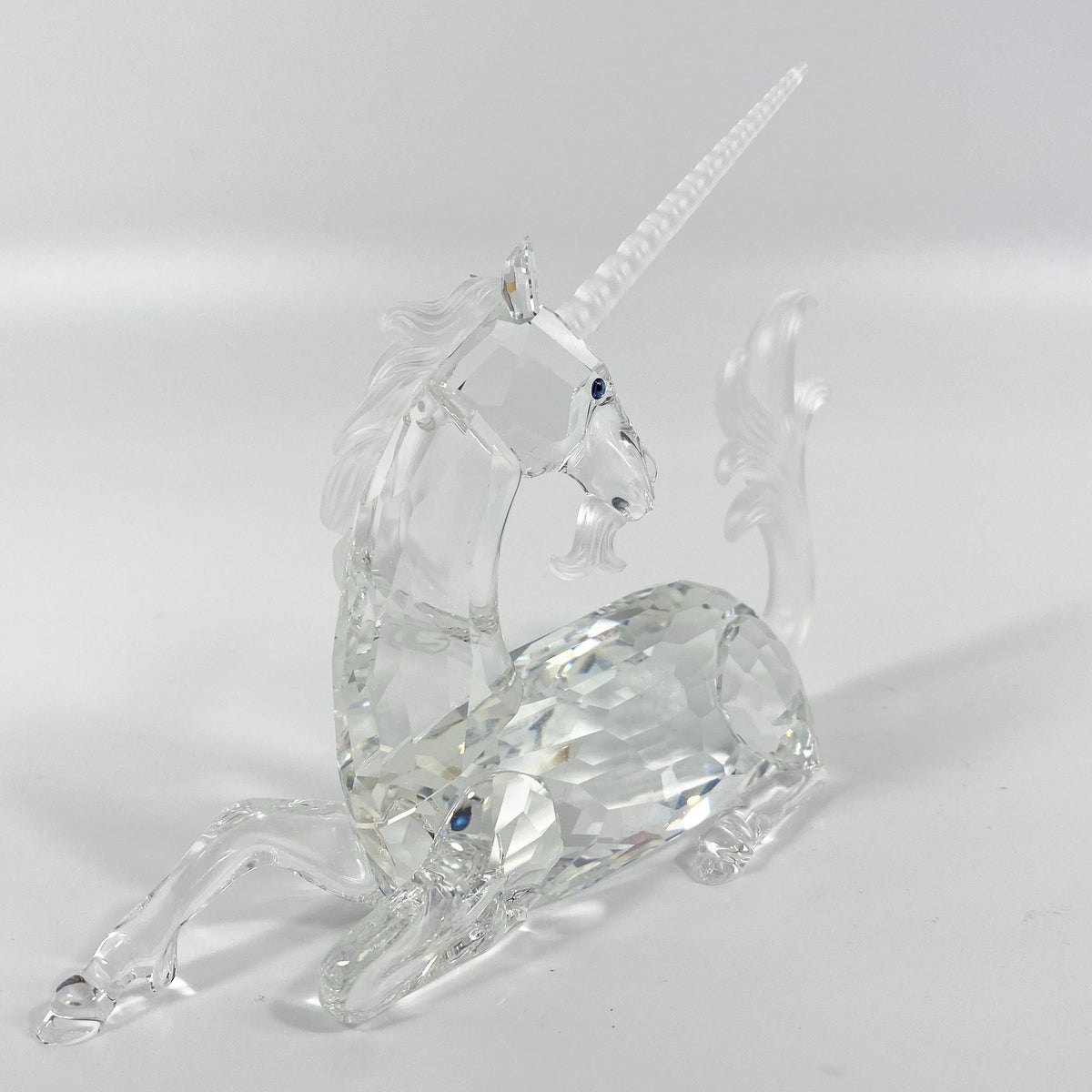 Swarovski 1996 SCS Annual Edition The Unicorn 191727 Fabulous Creatures Figurine