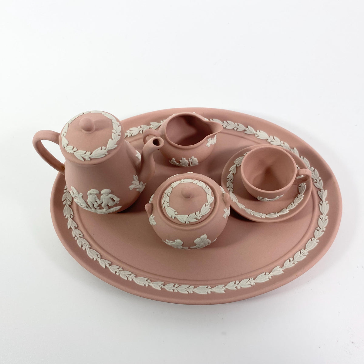 RARE! Discontinued Wedgwood mini/ miniature pink jasperware 8 piece tea set
