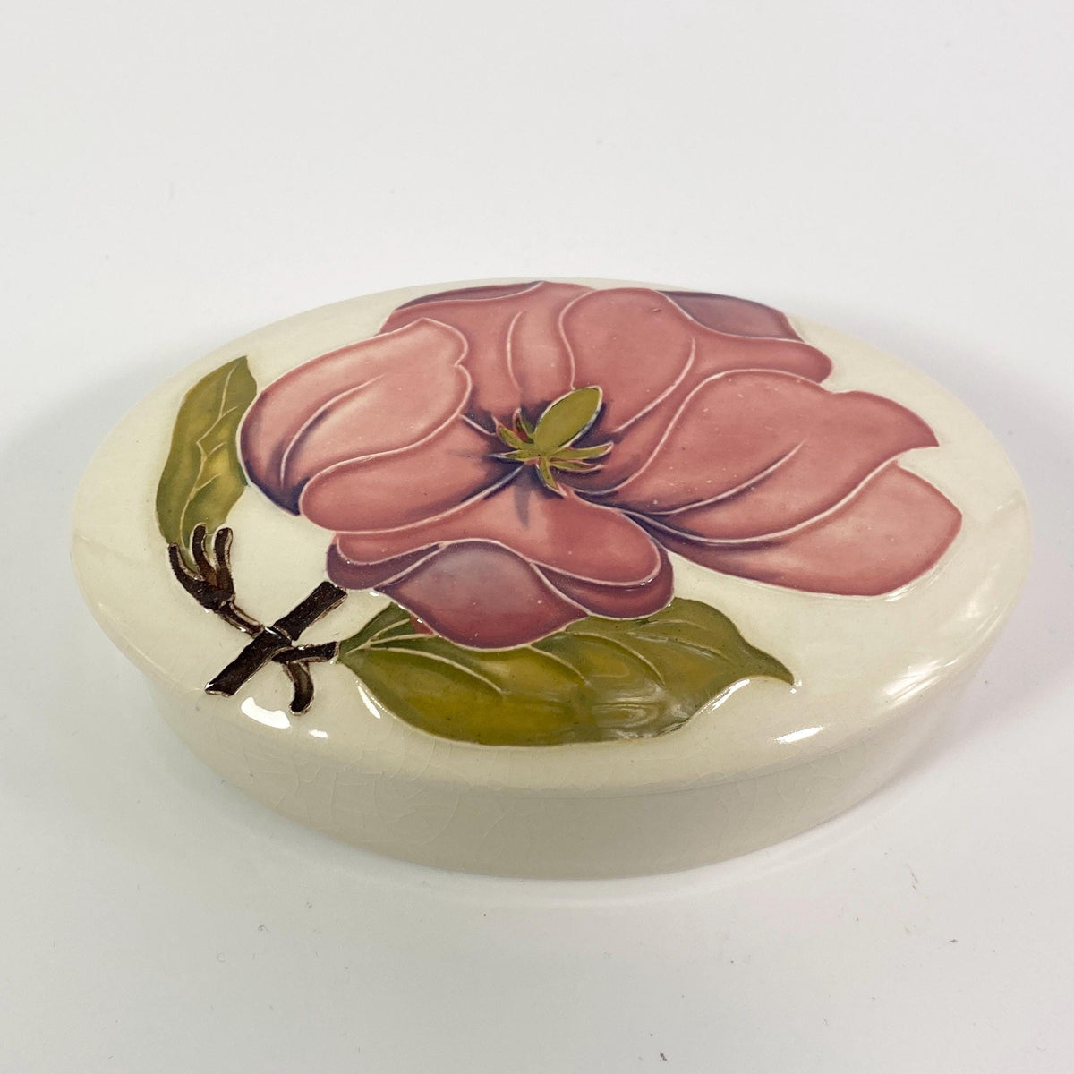 Moorcroft Pottery Magnolia Covered Dish Trinket Box England-Extremely Rare !!