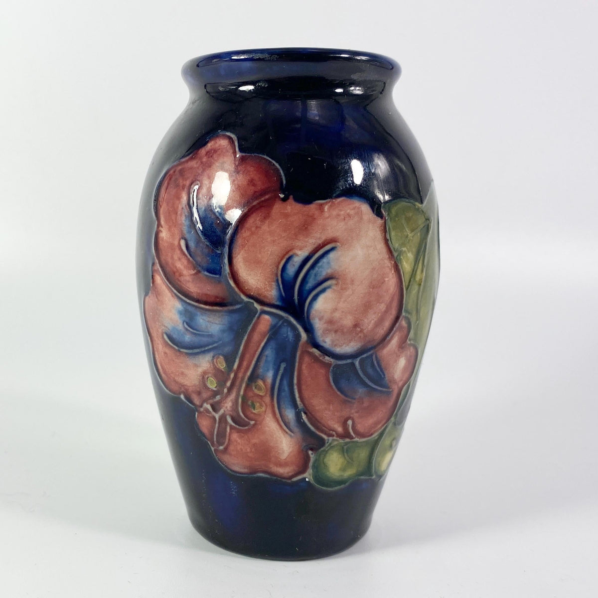 Vintage William Moorcroft Hibiscus blue vase art pottery England  RARE Find !!