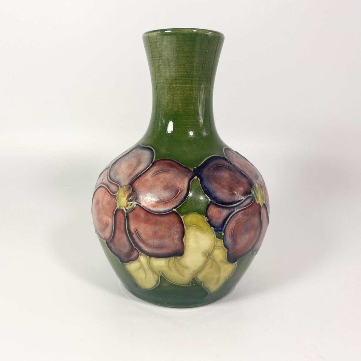 Moorcroft pansy Flowers Hand Panted Antique signed Vase England