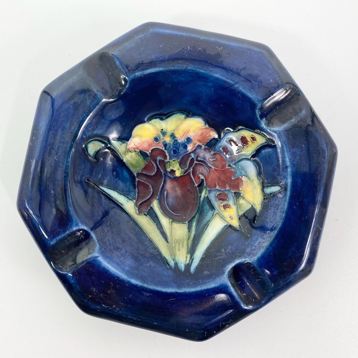 Moorcroft England Ashtray 1940s Iris Flower Octagon RARE !!