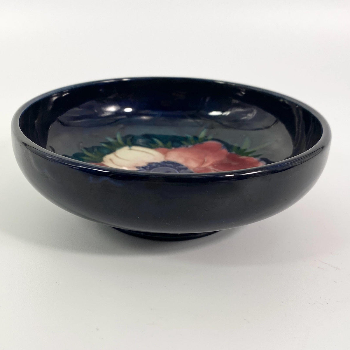 Moorcroft Art Pottery Anemone Floral Pattern Footed Bowl Signed VTG