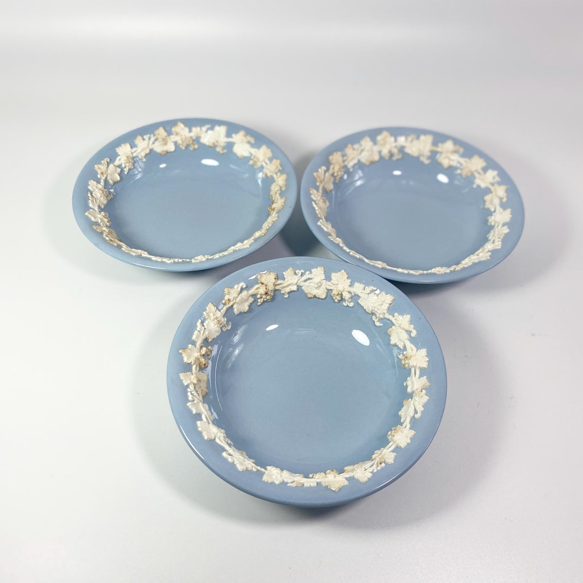 1950s Wedgwood Etruria and Barlaston 6 1/4 " cereal bowl cream on Lavender Set of 3