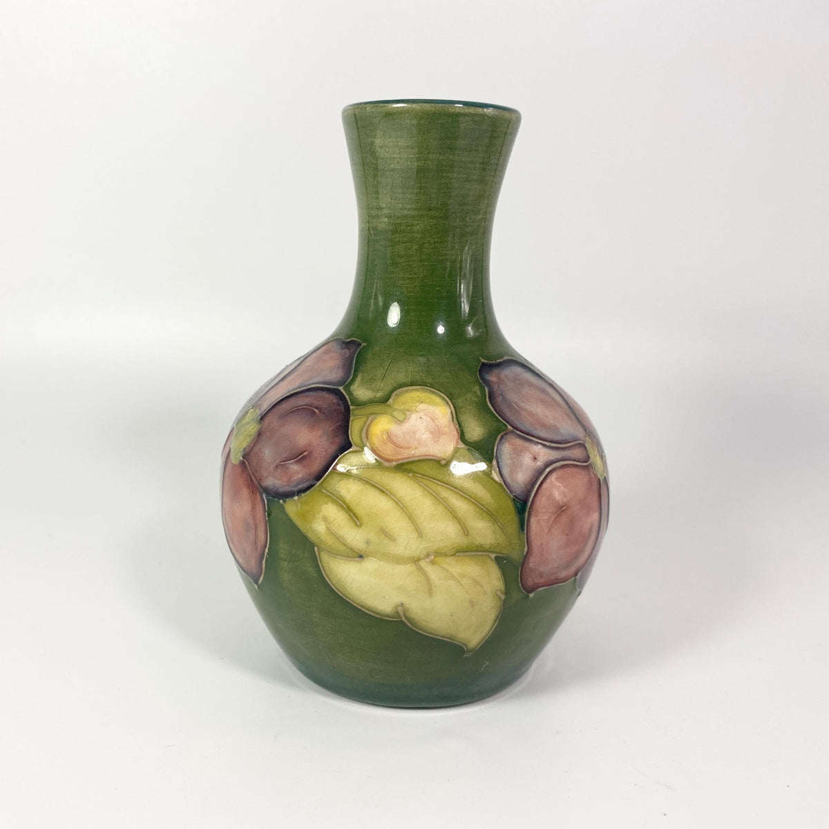 Moorcroft pansy Flowers Hand Panted Antique signed Vase England