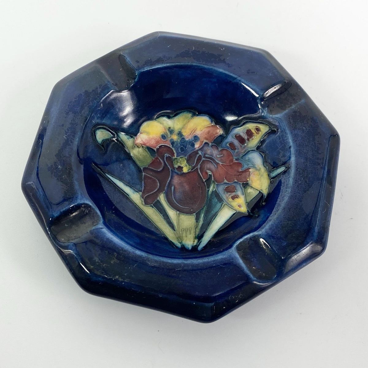Moorcroft England Ashtray 1940s Iris Flower Octagon RARE !!