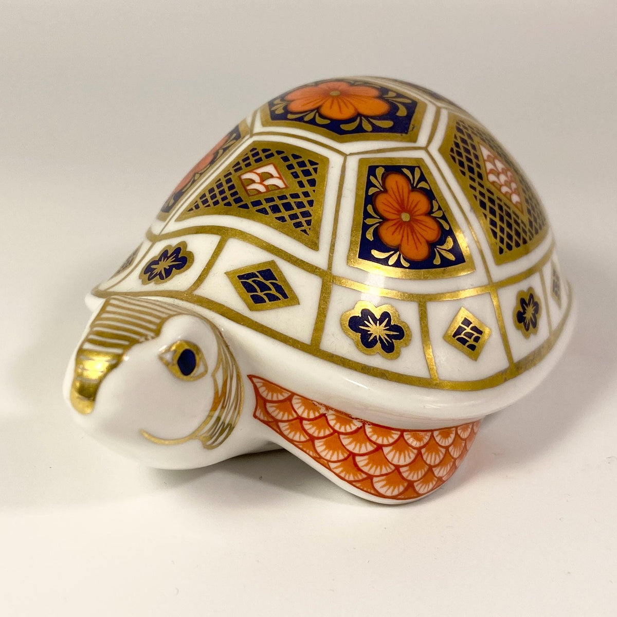 Vintage Royal Crown Derby Imari Porcelain Turtle Paperweight Gold Stopper
