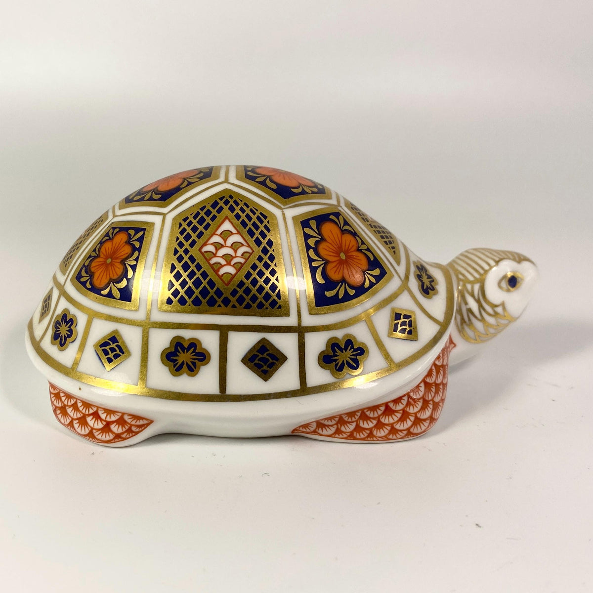 Vintage Royal Crown Derby Imari Porcelain Turtle Paperweight Gold Stopper