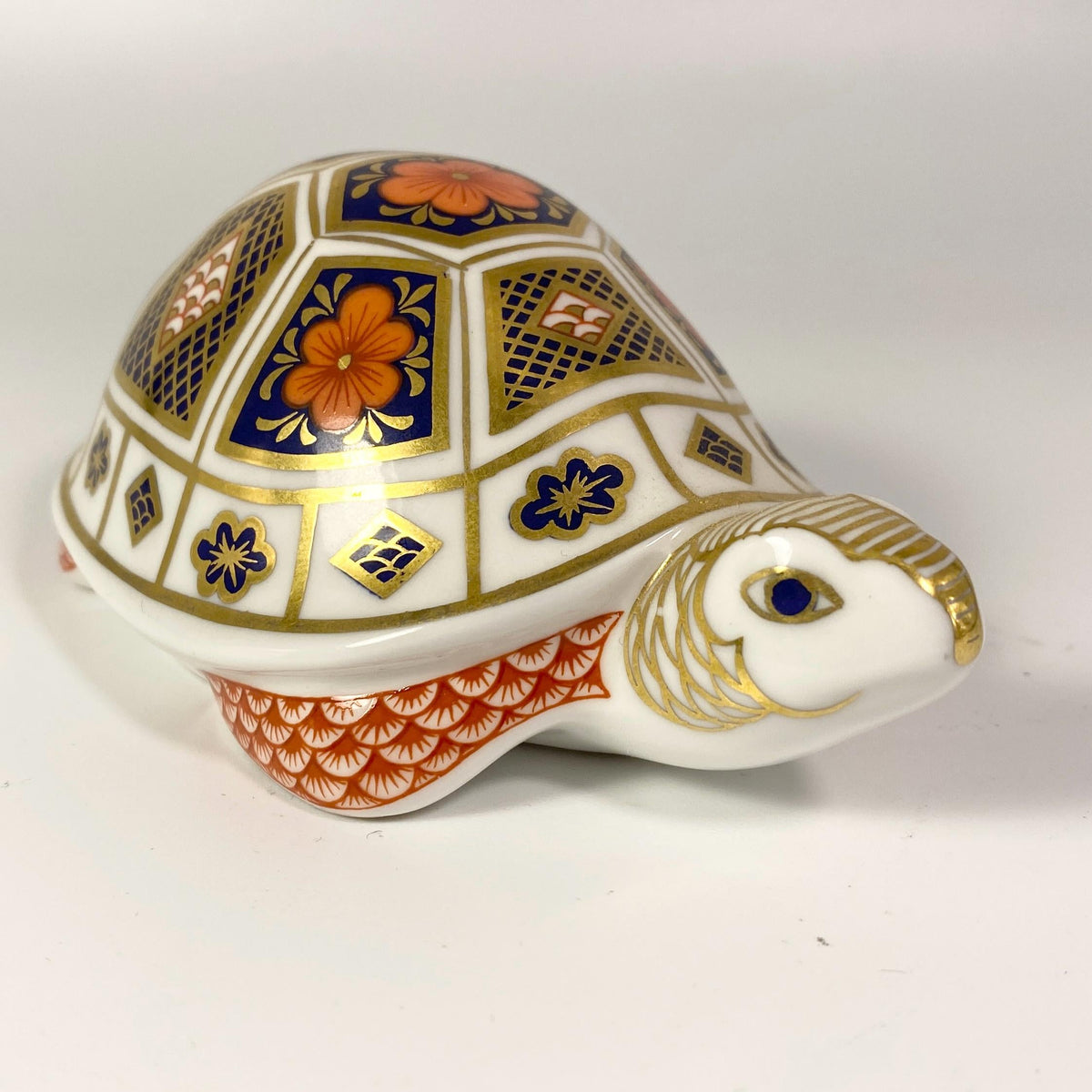 Vintage Royal Crown Derby Imari Porcelain Turtle Paperweight Gold Stopper