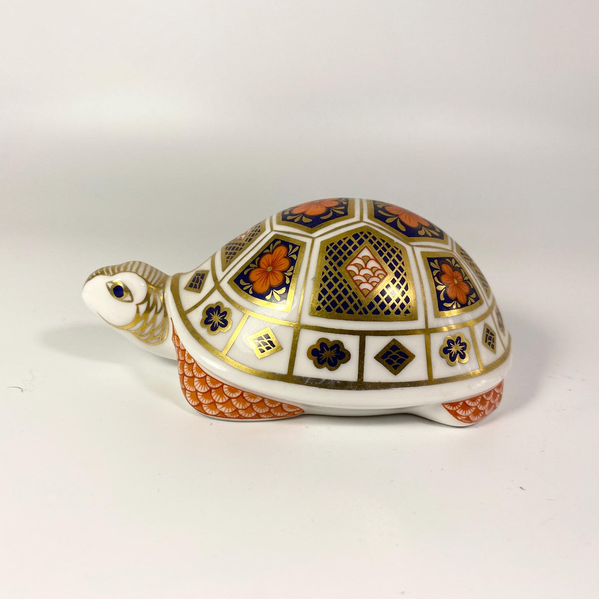 Vintage Royal Crown Derby Imari Porcelain Turtle Paperweight Gold Stopper