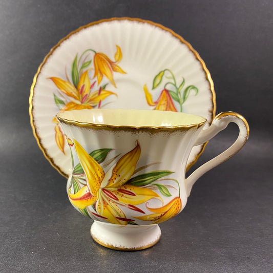 Gorgeous Vintage Paragon Tiger Lilly design Bone china teacup and saucer