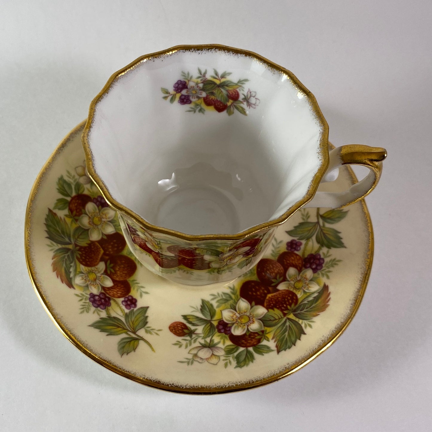 Beautiful Vintage Elizabethan Strawberry design yellow teacup and saucer