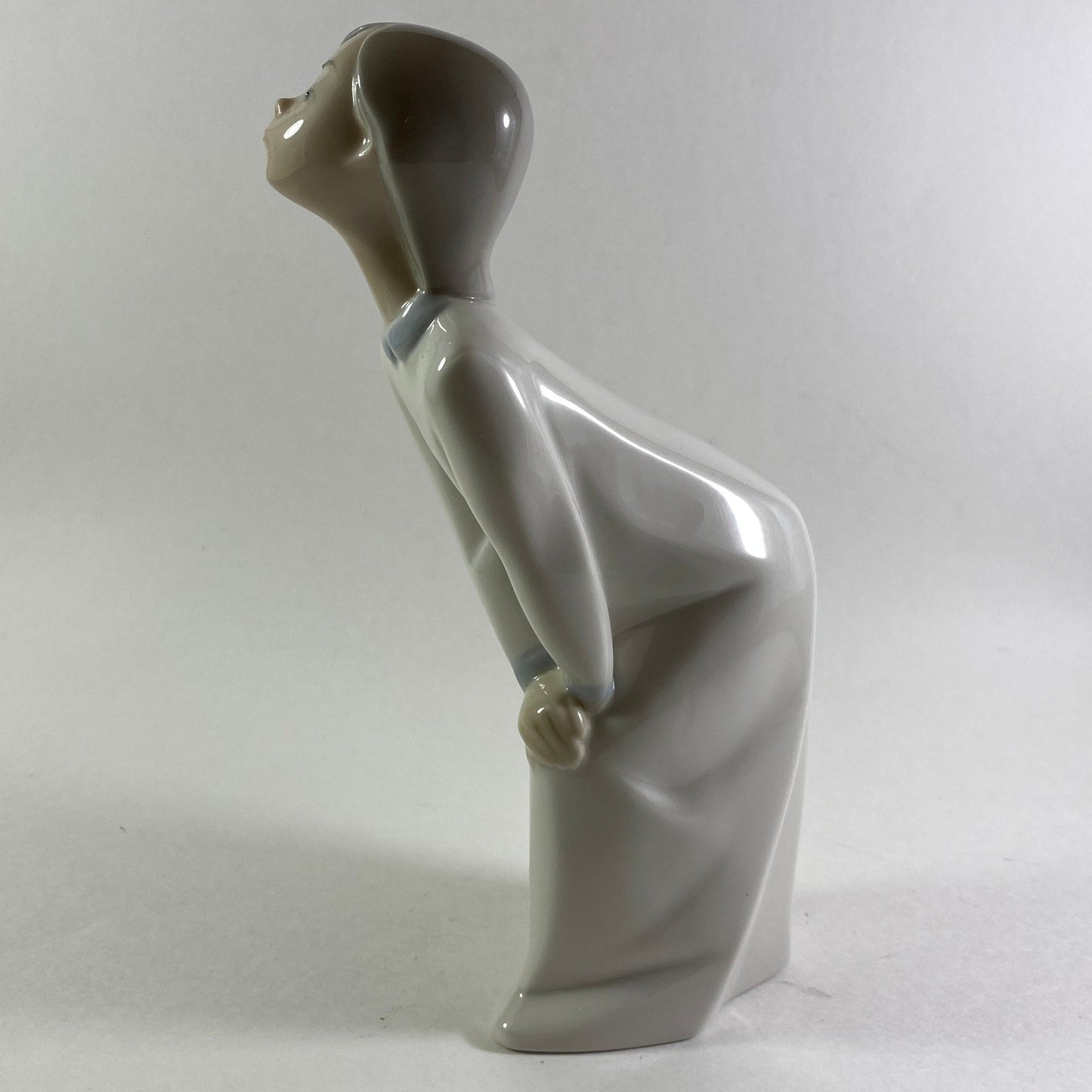 Lladro  1980s retired Porcelain Figurine Girl Kissing Leaning Girl